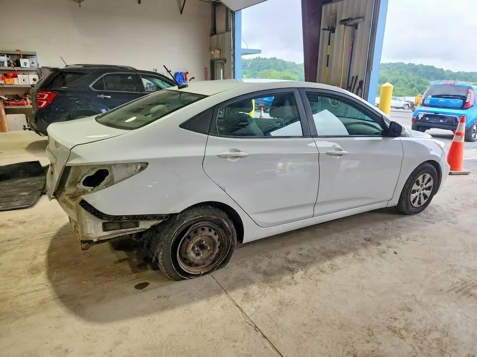 2017 HYUNDAI ACCENT SE  