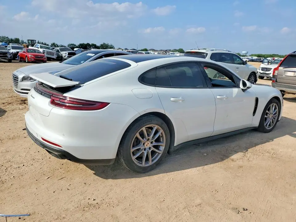 2019 PORSCHE PANAMERA   
