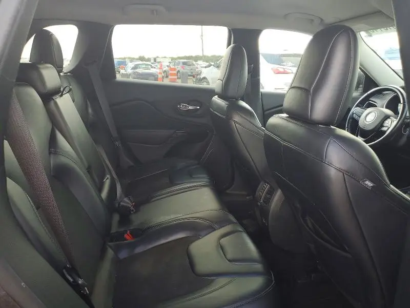 2021 JEEP CHEROKEE LATITUDE PLUS  
