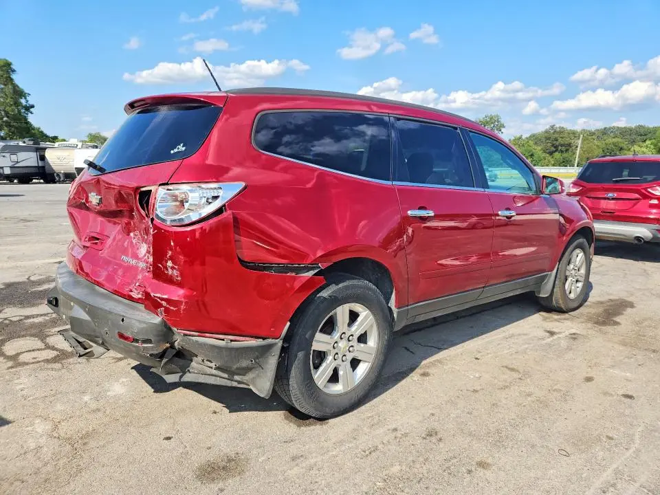 2012 CHEVROLET TRAVERSE LT  