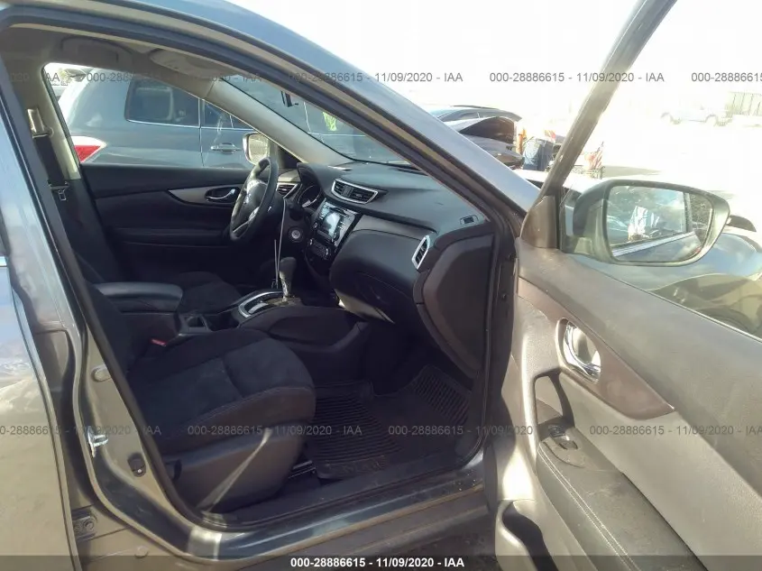 2015 NISSAN ROGUE S