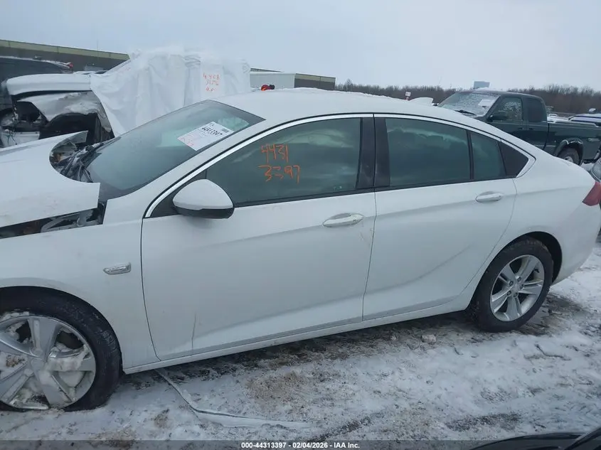 2018 BUICK REGAL SPORTBACK PREFERRED