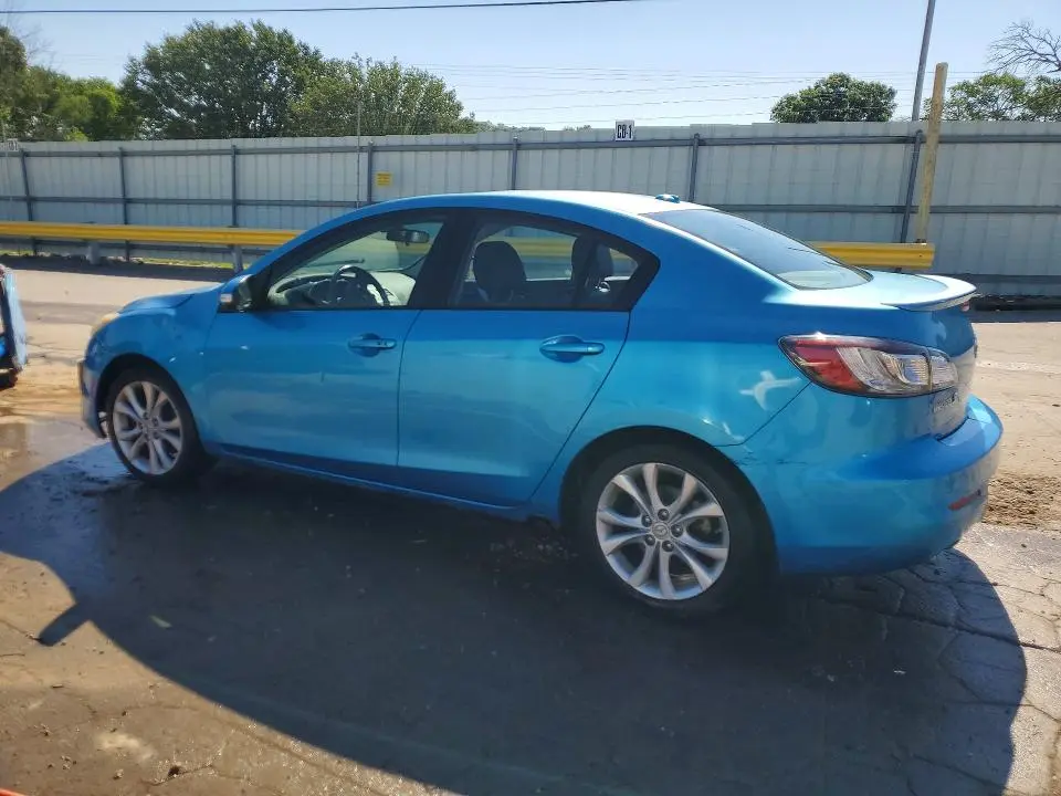 2010 MAZDA 3 S  