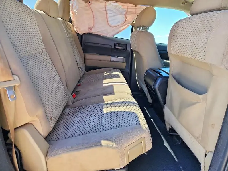 2013 TOYOTA TUNDRA GRADE  