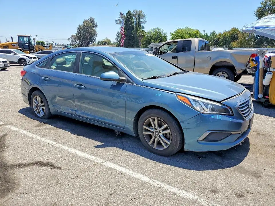 2017 HYUNDAI SONATA SE  