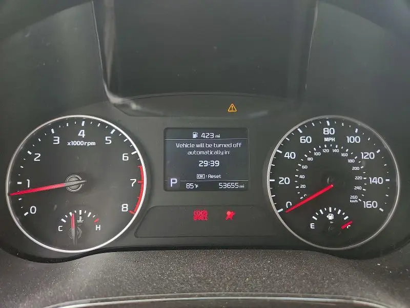2023 KIA SELTOS S  