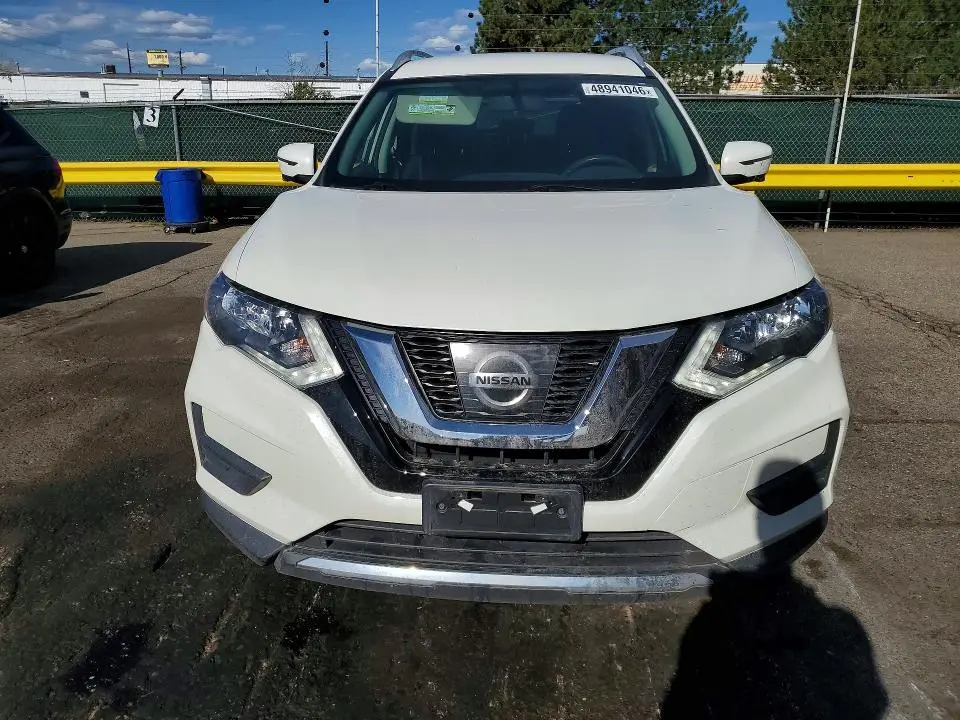 2017 NISSAN ROGUE SV  