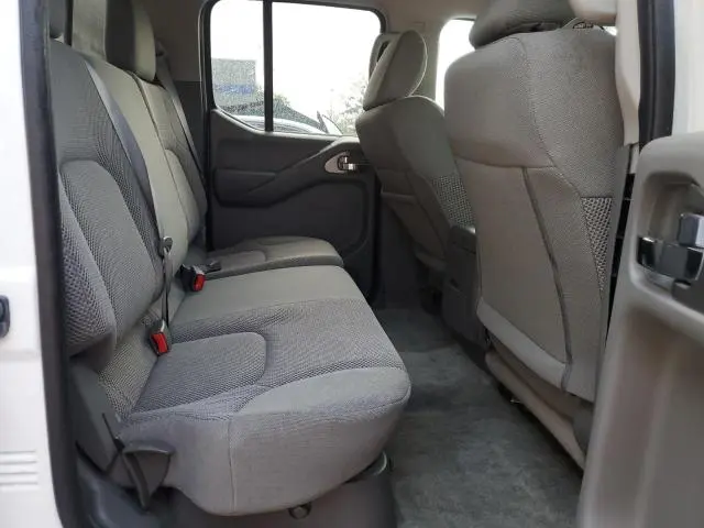 2018 NISSAN FRONTIER S  