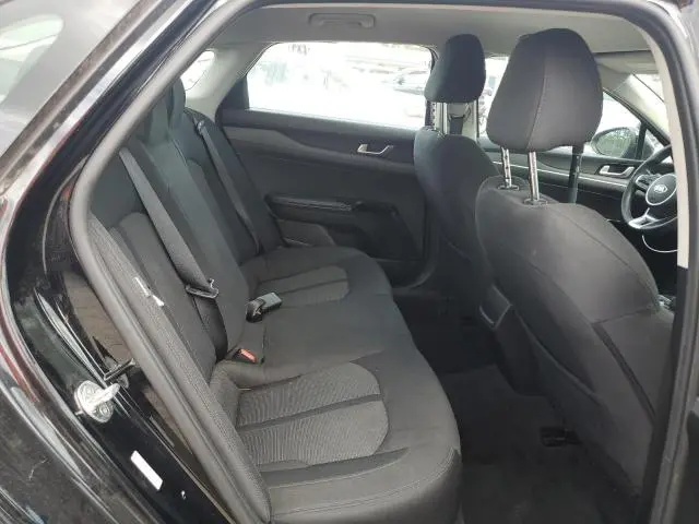 2021 KIA K5 LX  