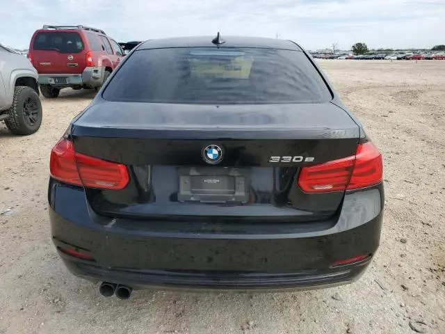 2018 BMW 330E