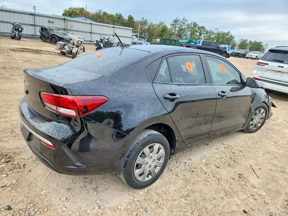 2023 KIA RIO LX  
