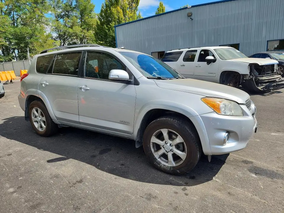 2010 TOYOTA RAV4 LIMITED  