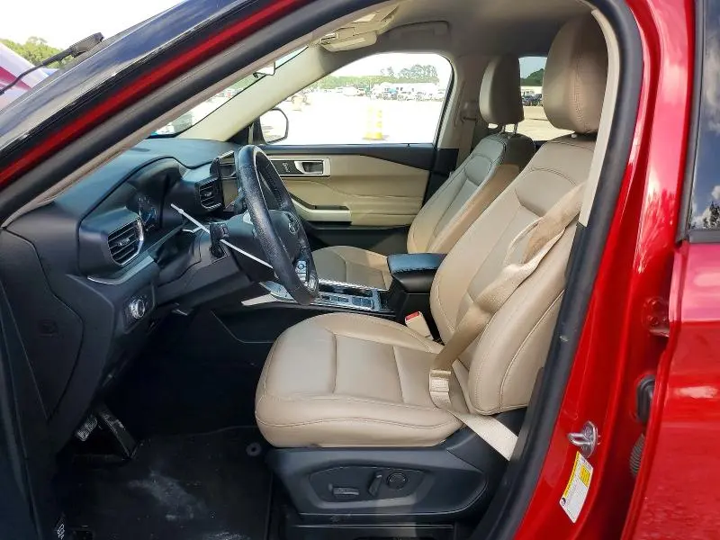 2021 FORD EXPLORER XLT  