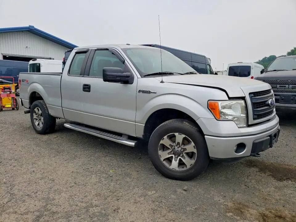 2013 FORD F150 SUPER CAB  