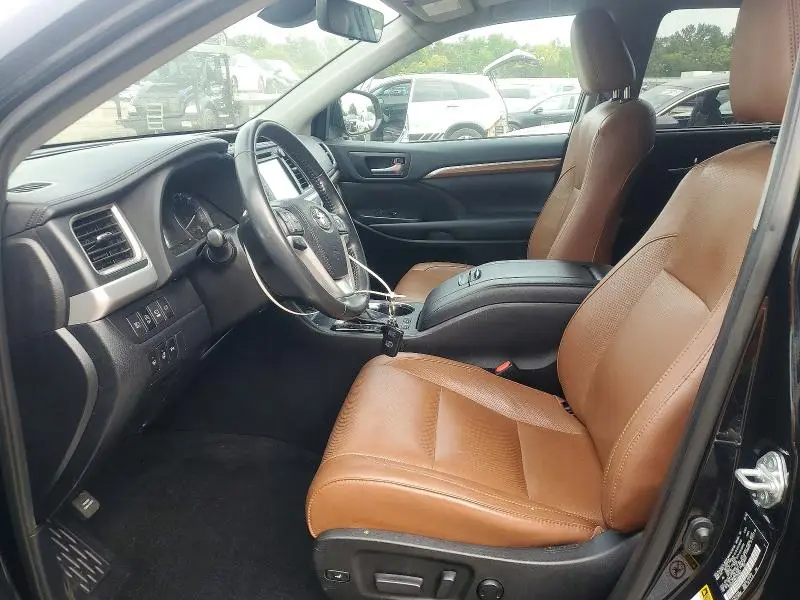 2019 TOYOTA HIGHLANDER LIMITED PLATINUM  