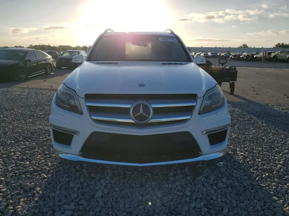 2015 MERCEDES-BENZ GL 550 4MATIC  