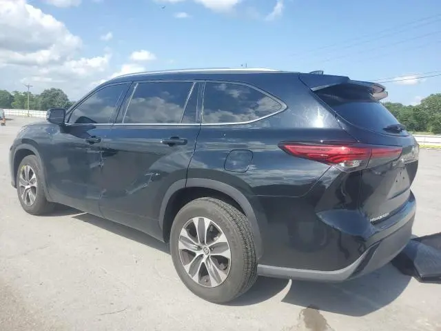 2020 TOYOTA HIGHLANDER XLE  