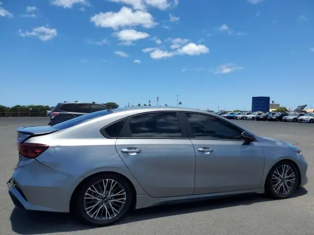2023 KIA FORTE GT LINE  