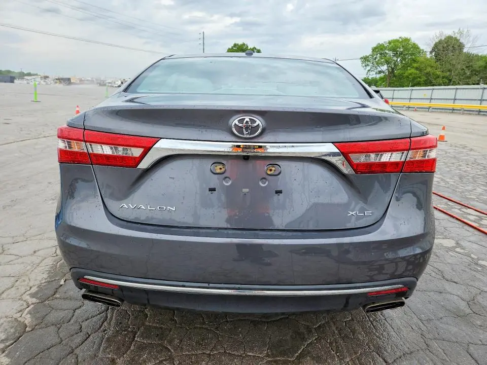 2018 TOYOTA AVALON XLE  