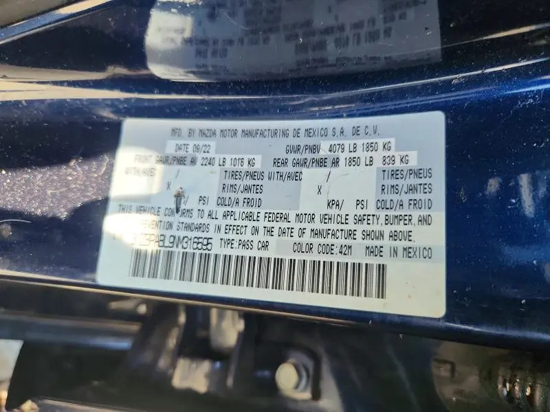 2022 MAZDA 3 SELECT  