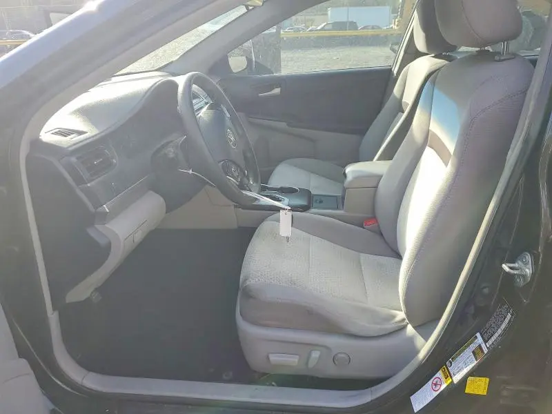 2012 TOYOTA CAMRY LE  
