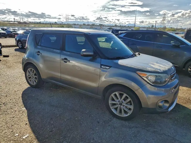 2017 KIA SOUL +  