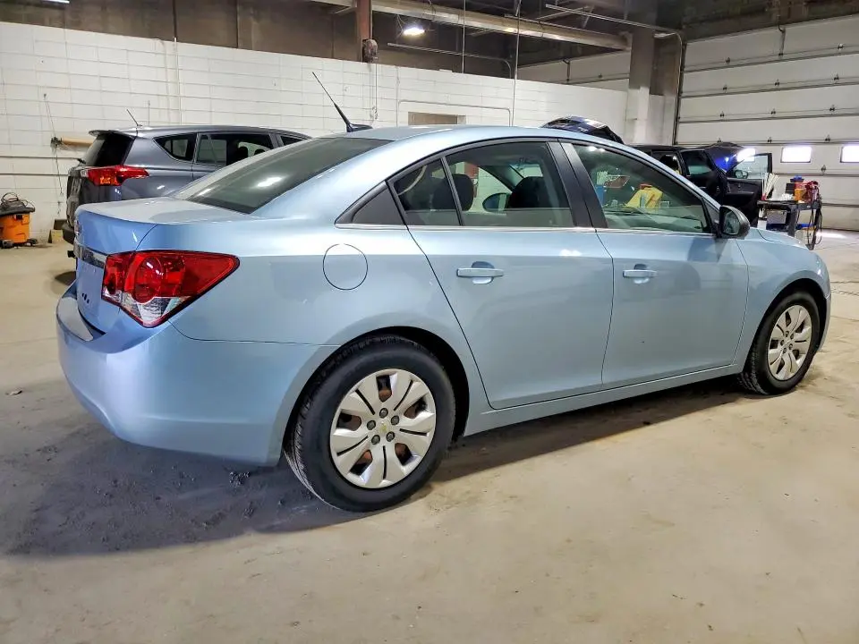 2012 CHEVROLET CRUZE LS  