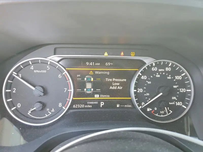 2023 NISSAN ROGUE SV  