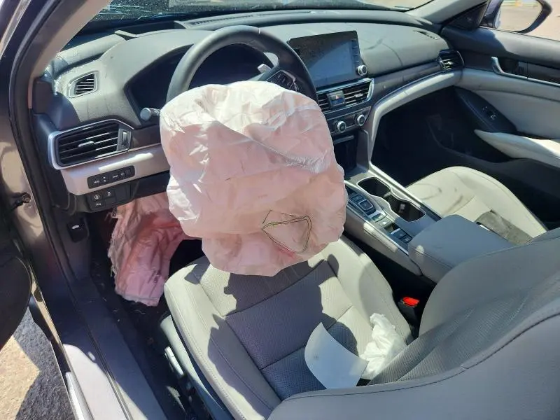 2019 HONDA ACCORD TOURING HYBRID  