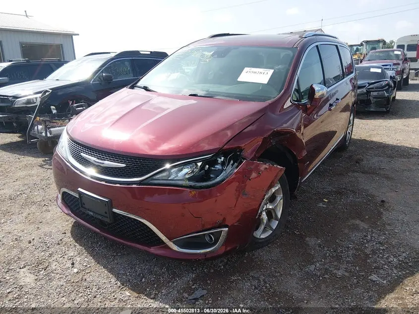 2019 CHRYSLER PACIFICA LIMITED