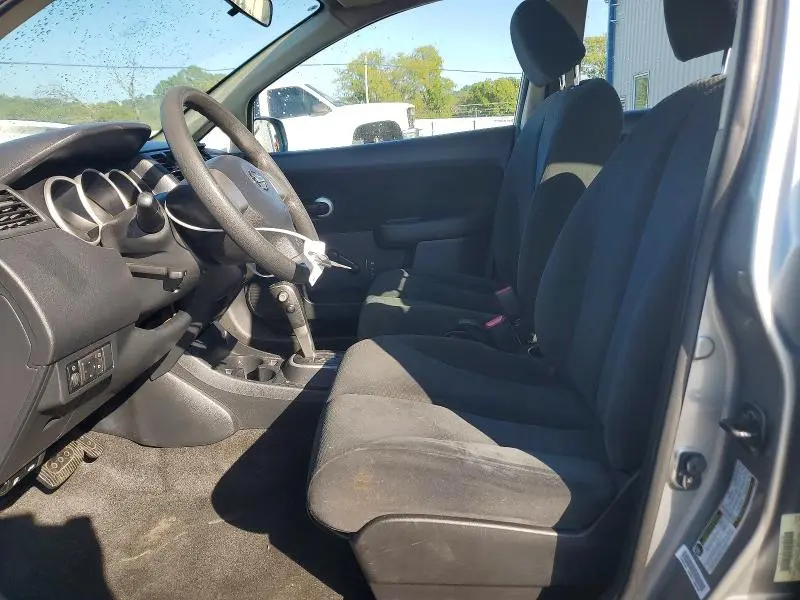 2011 NISSAN VERSA 1.8 S  