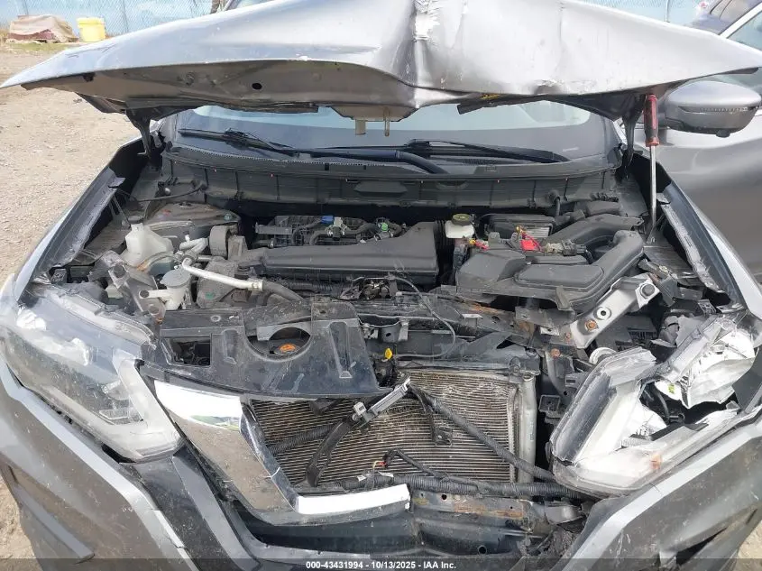 2017 NISSAN ROGUE SV