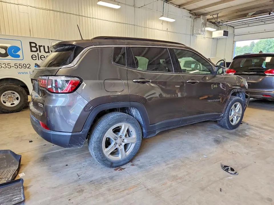 2023 JEEP COMPASS LATITUDE  