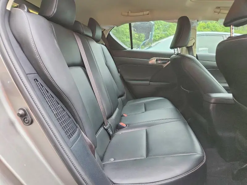 2017 LEXUS CT 200  