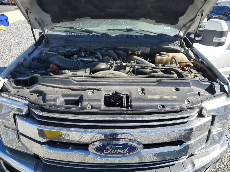 2019 FORD F250 LARIAT 4WD 6.7L V8 TDSL CREW CAB