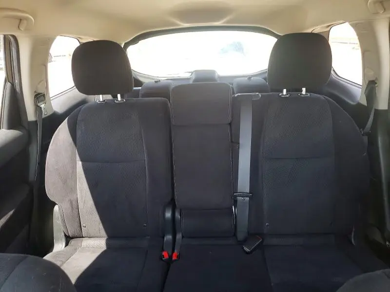 2015 NISSAN PATHFINDER SV  