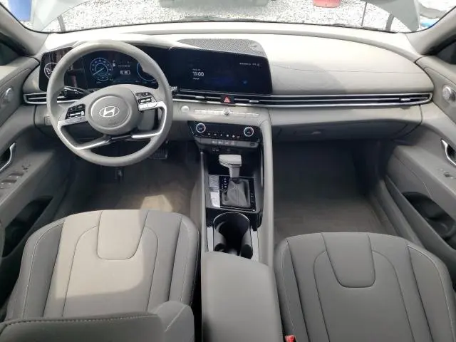 2024 HYUNDAI ELANTRA BLUE
