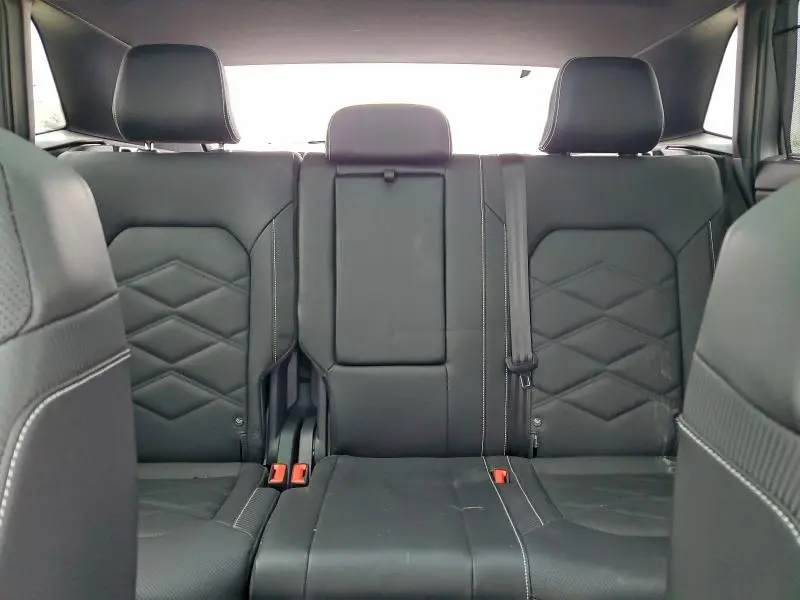 2025 VOLKSWAGEN ATLAS CROSS SPORT SE  