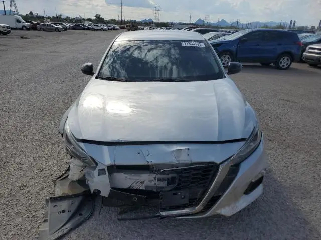 2022 NISSAN ALTIMA SR  