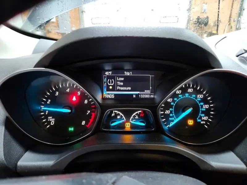 2016 FORD ESCAPE TITANIUM  