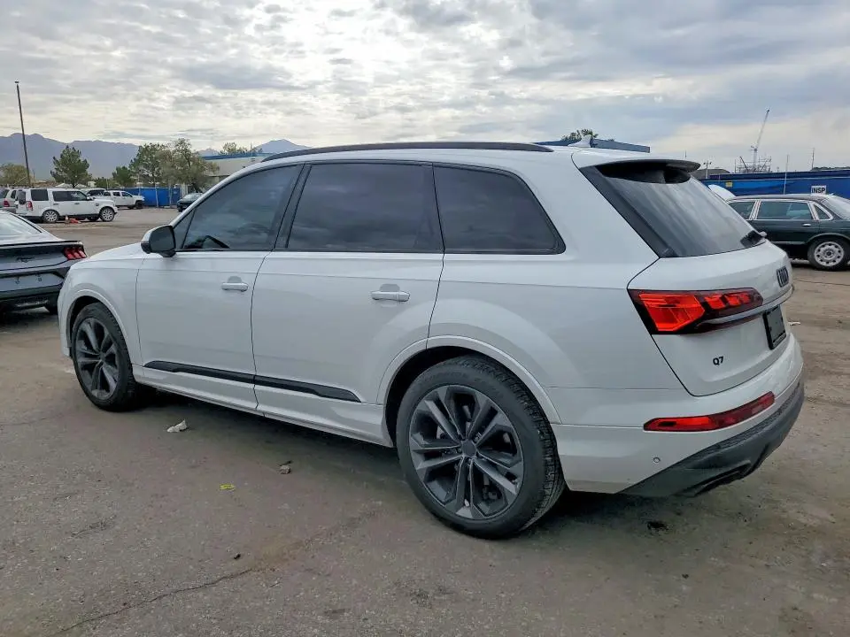 2026 AUDI Q7 PRESTIGE  