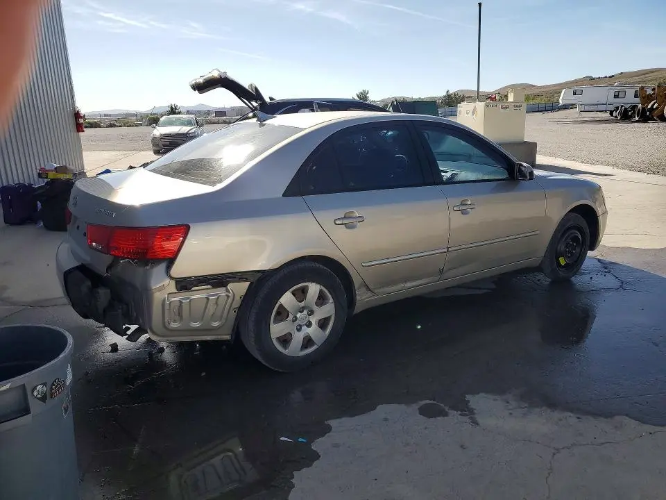 2010 HYUNDAI SONATA GLS  