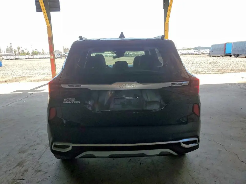 2023 KIA SELTOS S  