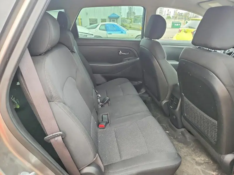 2016 KIA RONDO   