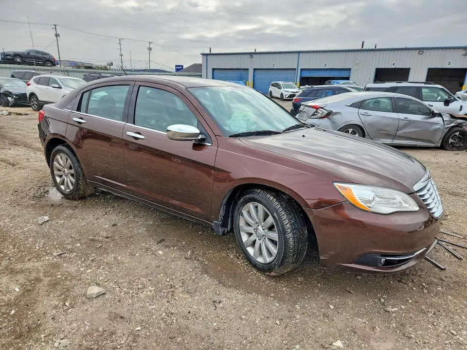 2013 CHRYSLER 200 LIMITED  