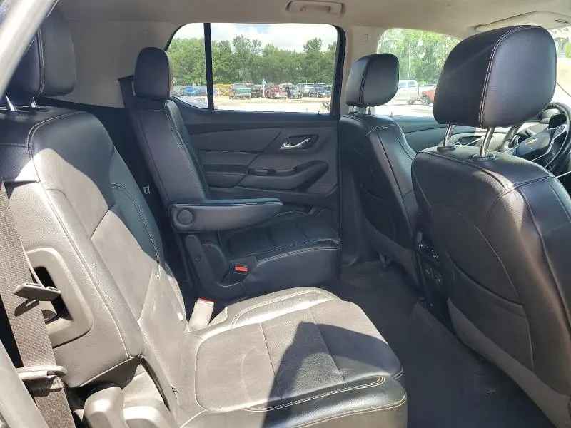 2019 CHEVROLET TRAVERSE LT  