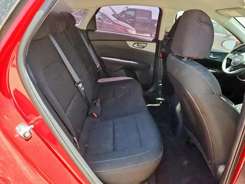 2021 KIA FORTE FE  