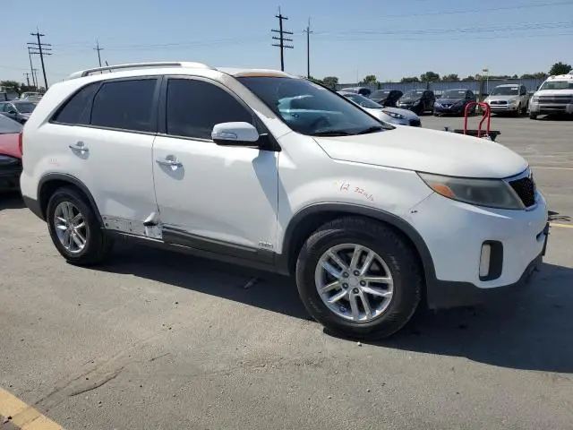 2014 KIA SORENTO LX  