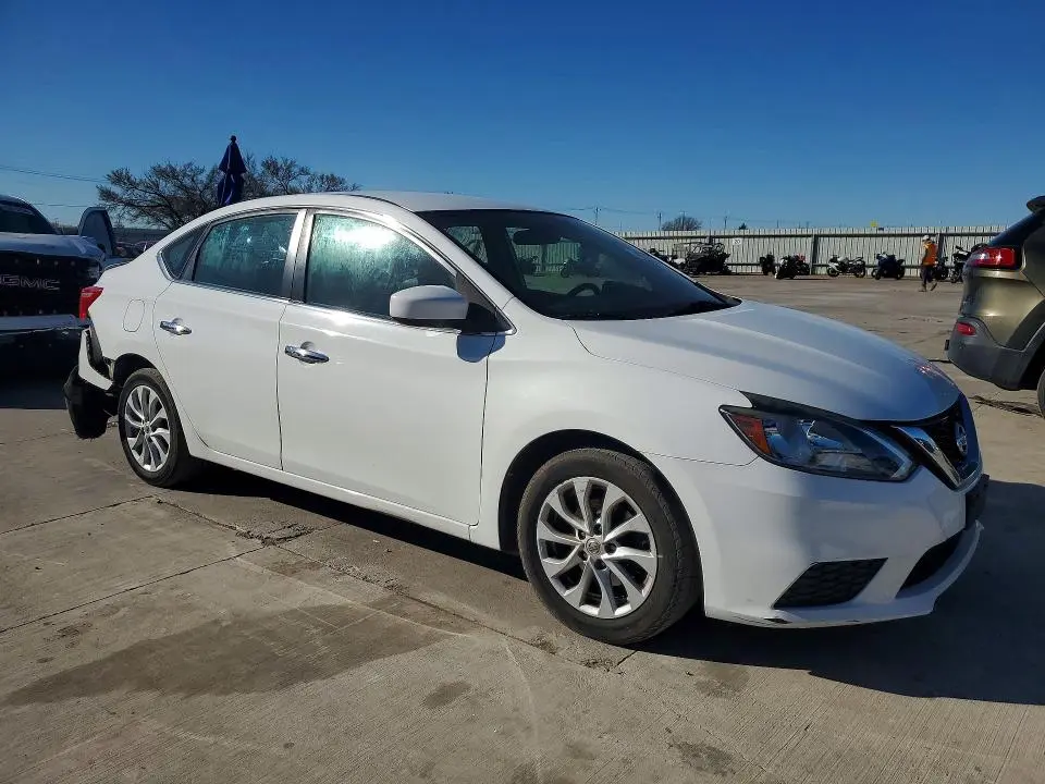 2019 NISSAN SENTRA SV  