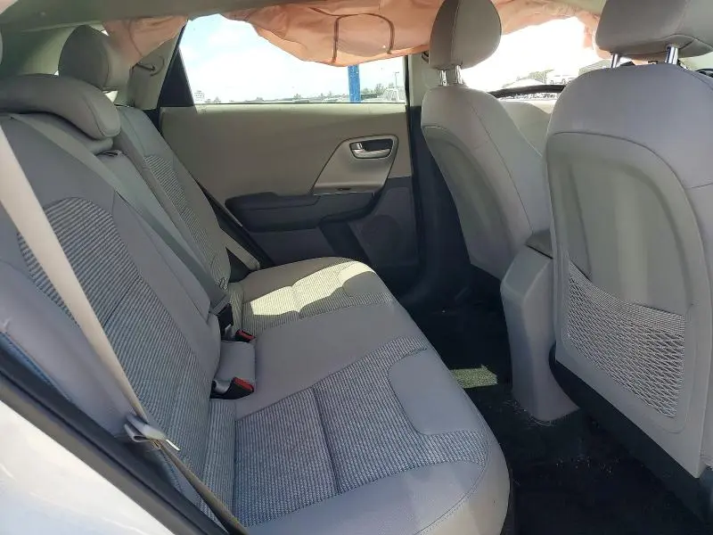 2019 KIA NIRO LX  